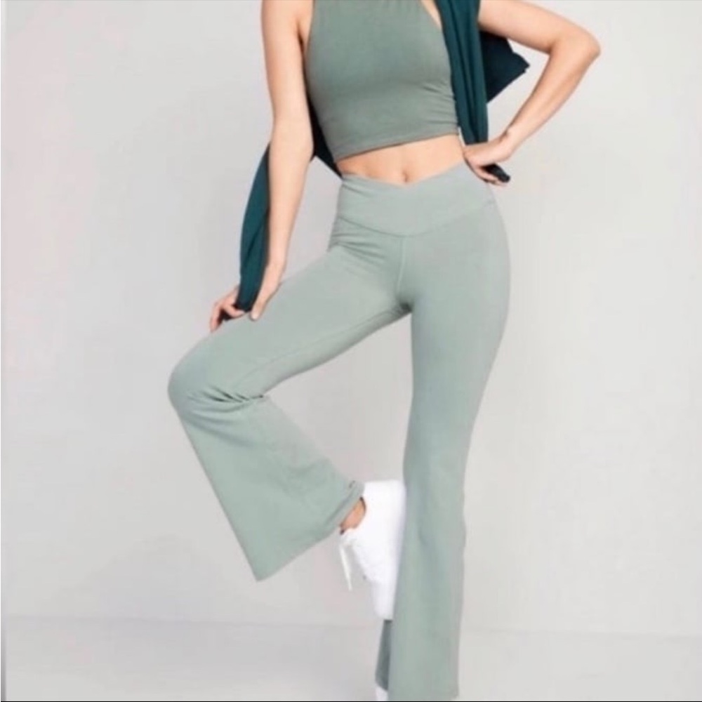 NWT Crossover Flare Pants